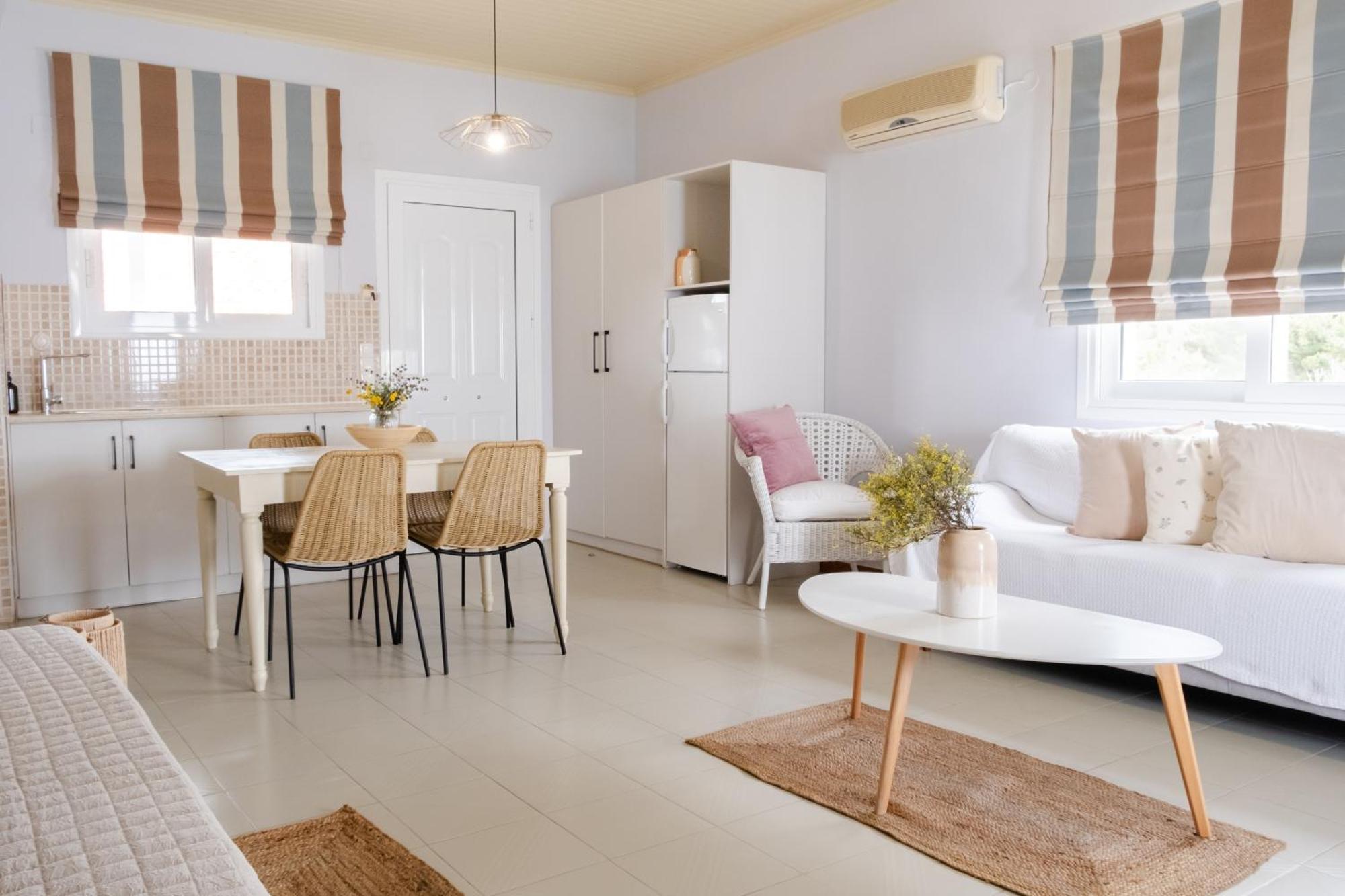 Blue House Apartments Vasilikí المظهر الخارجي الصورة