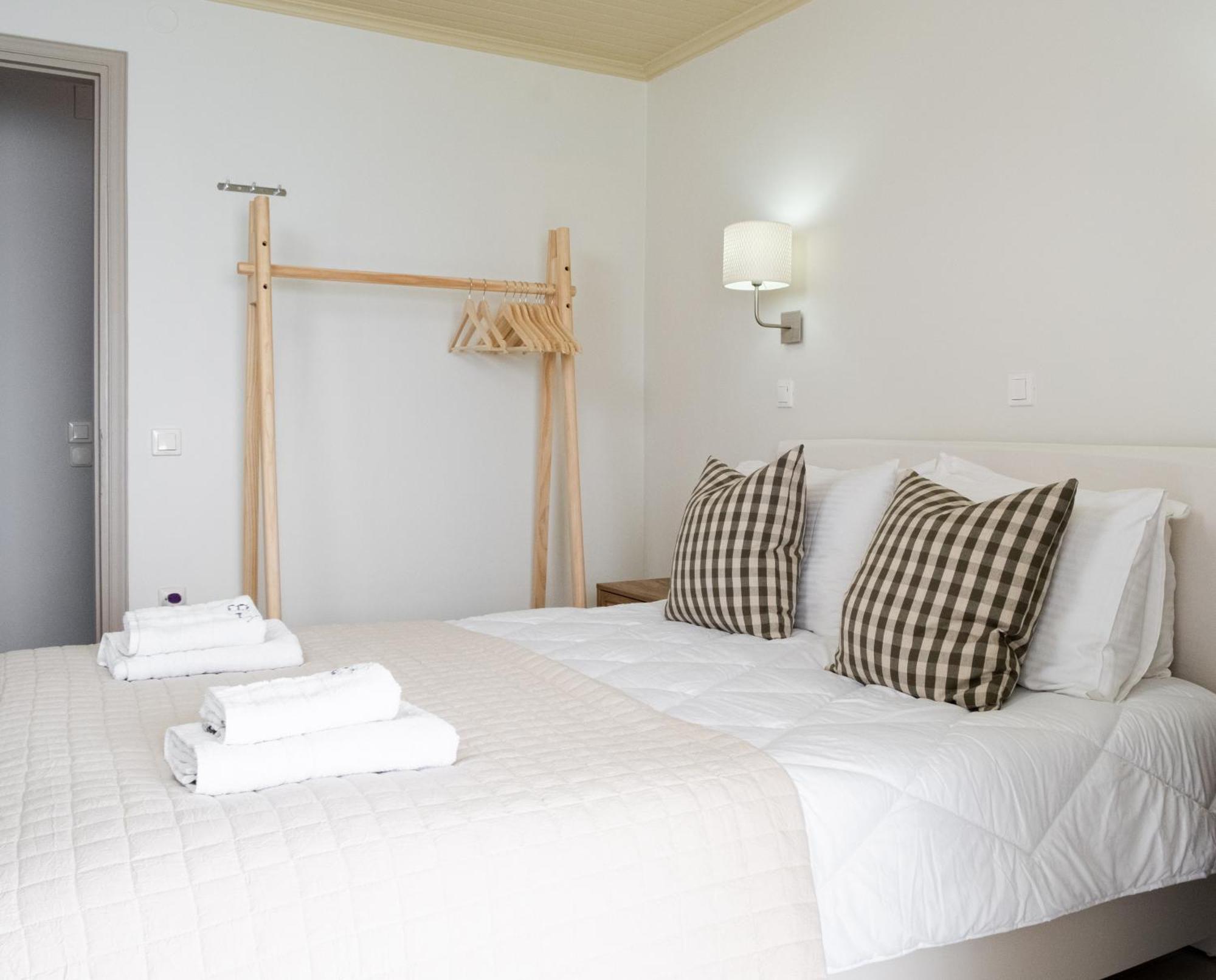 Blue House Apartments Vasilikí الغرفة الصورة