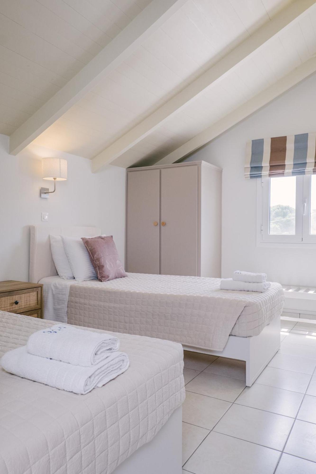Blue House Apartments Vasilikí المظهر الخارجي الصورة