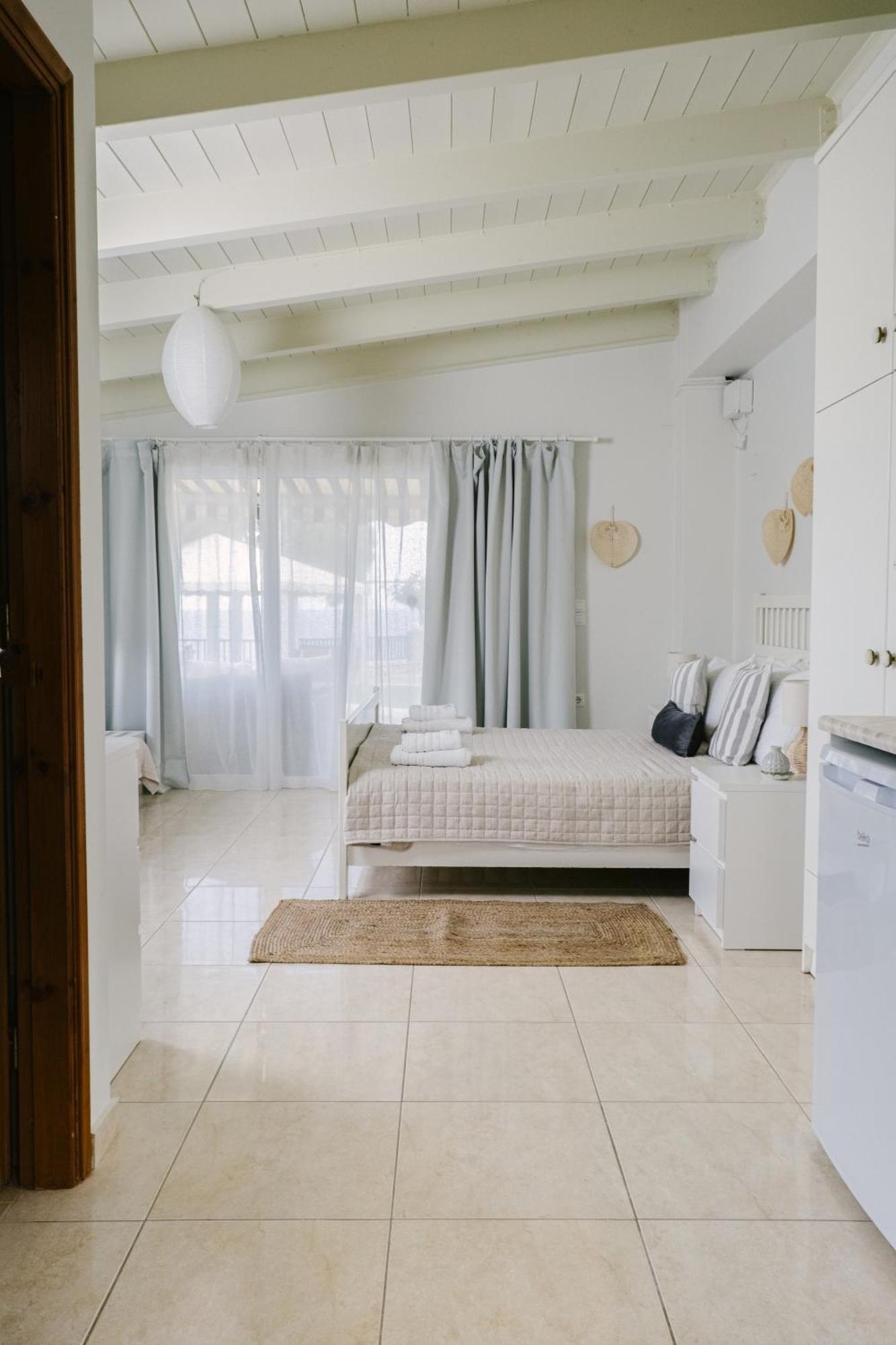 Blue House Apartments Vasilikí المظهر الخارجي الصورة